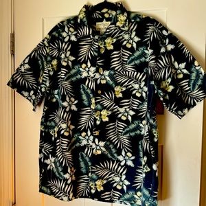 Button down short sleeve 👔